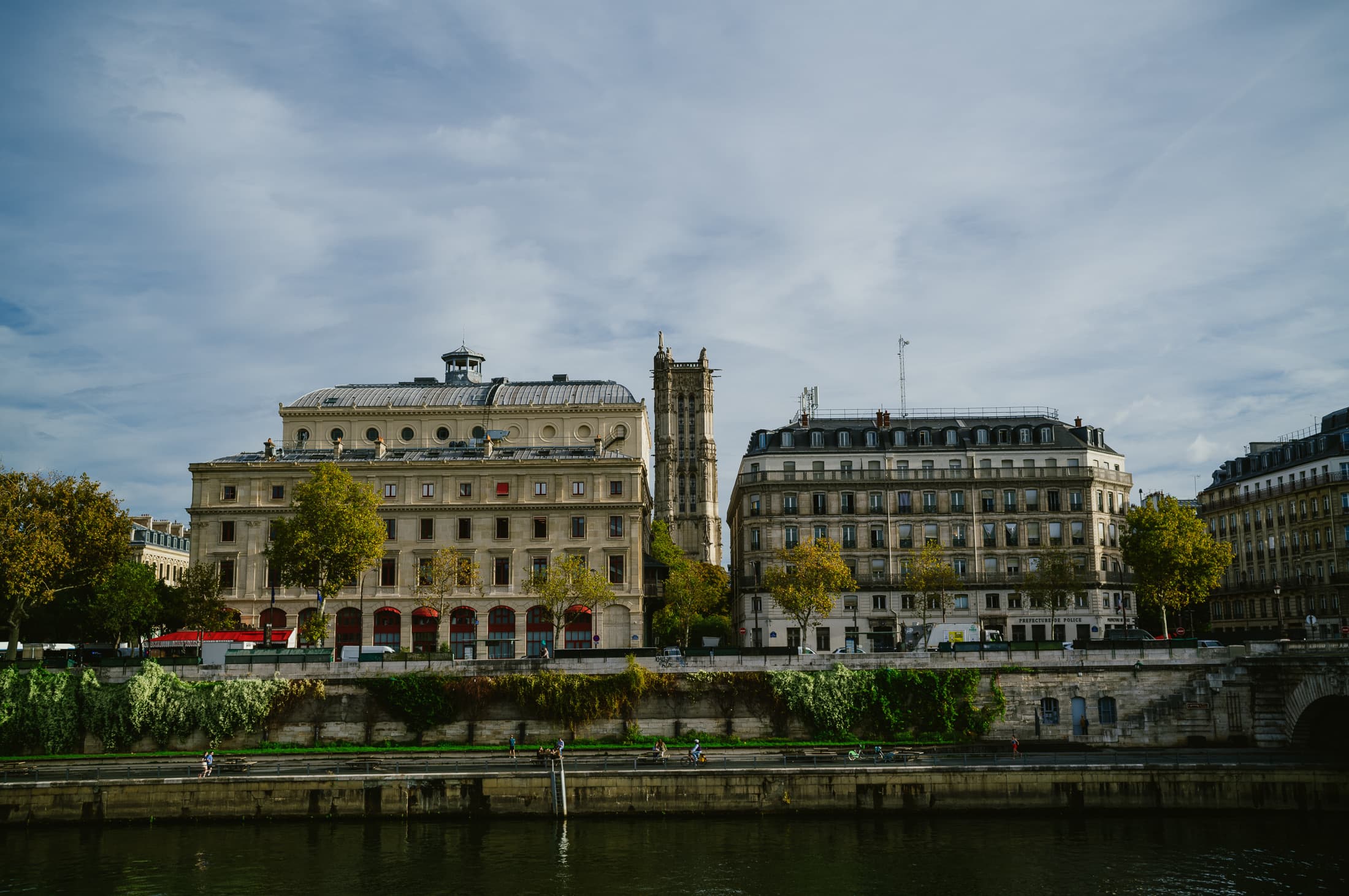 Paris 2026 — 200